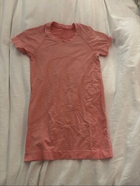 lululemon athletica Pink Seamless swifley tech